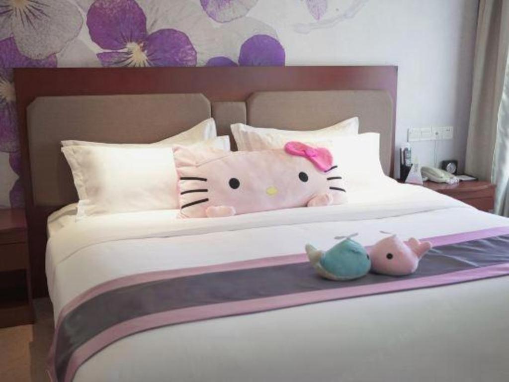Hubei Poly Hotel Ухан Екстериор снимка